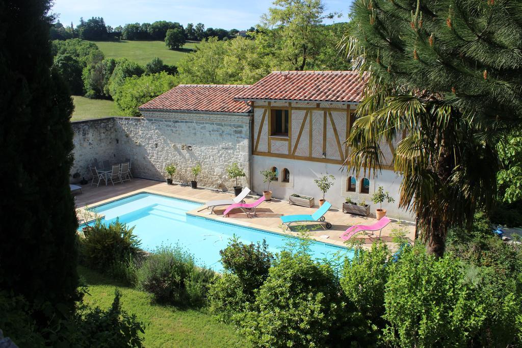 La Garde Pile De Fichou Bed & Breakfast Bajamont Bagian luar foto